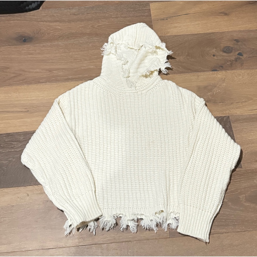 Ruve Sweater Set - Picture 4 of 4